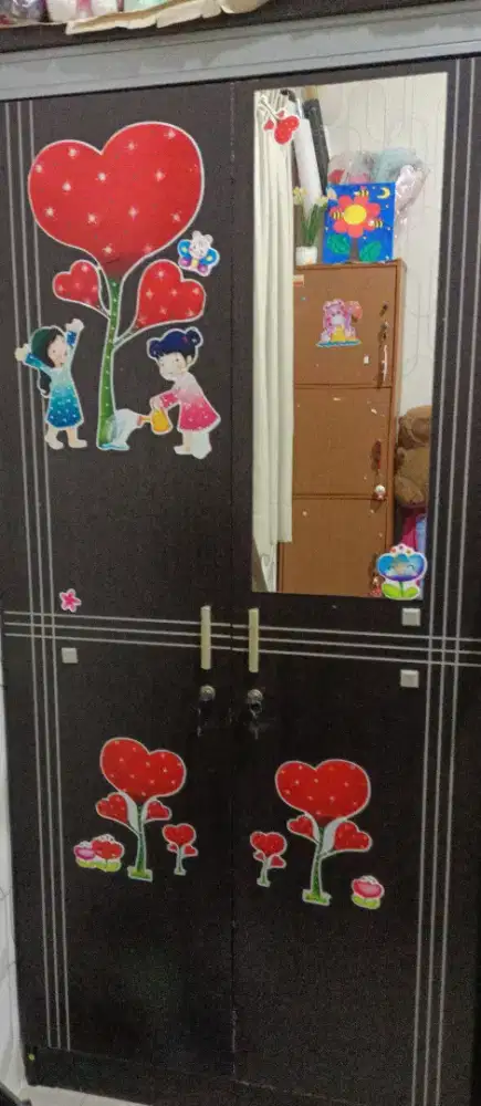 Lemari kayu 2 pintu,,,ukuran L=80 T=178