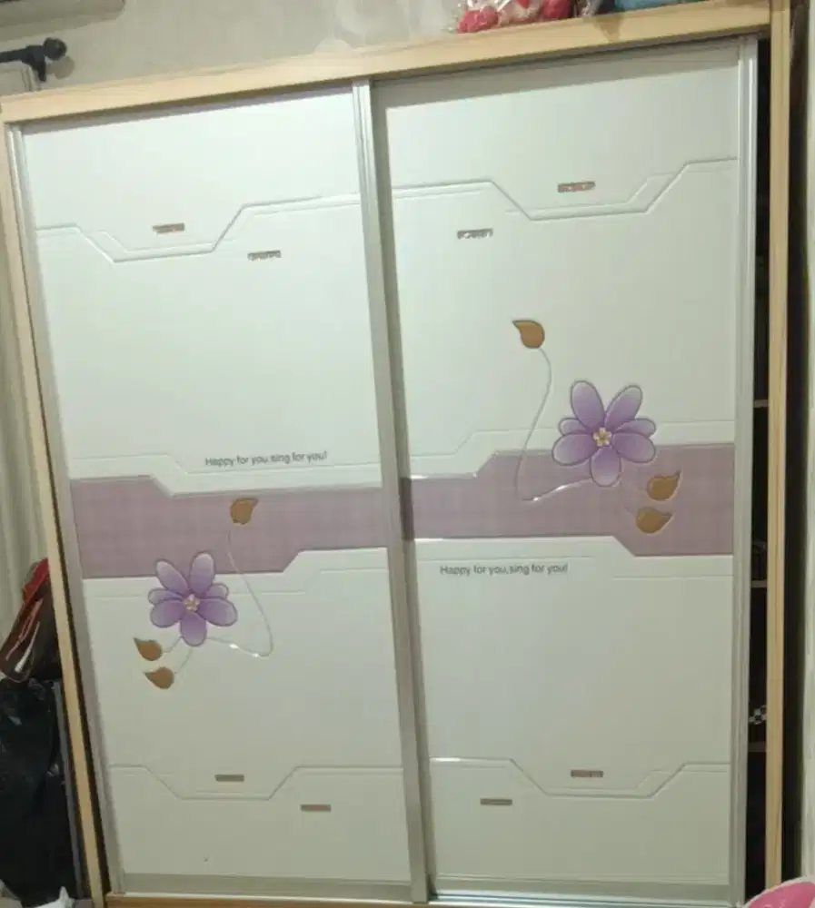 Lemari sliding 2pintu besar,,ukuran L=180 T=210