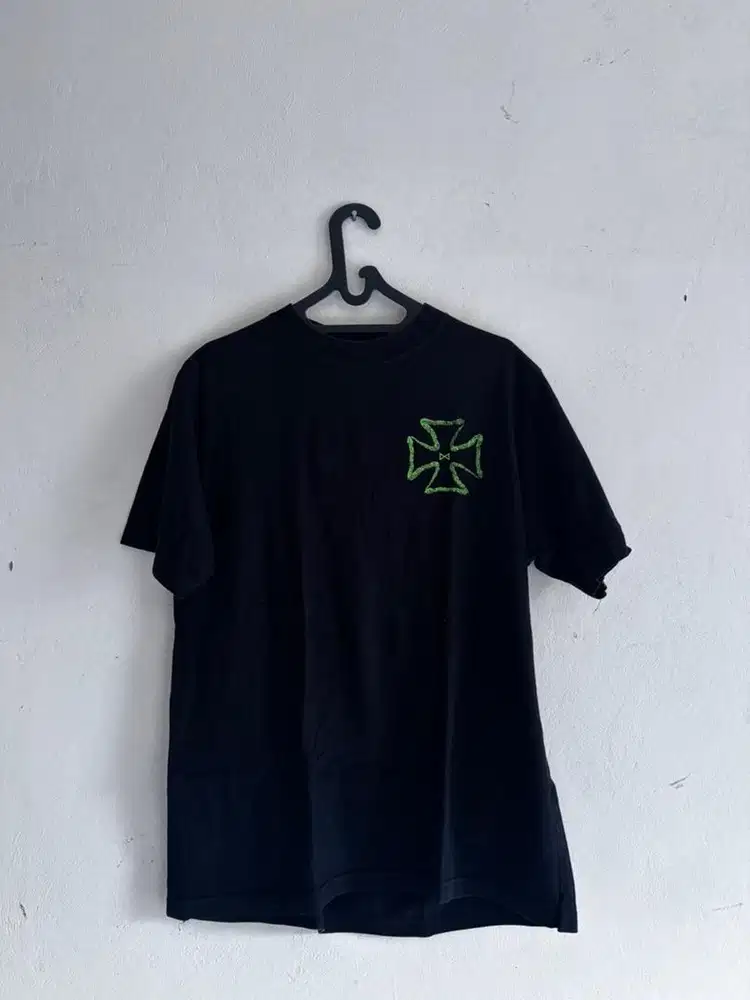BAJU KAOS KEREN