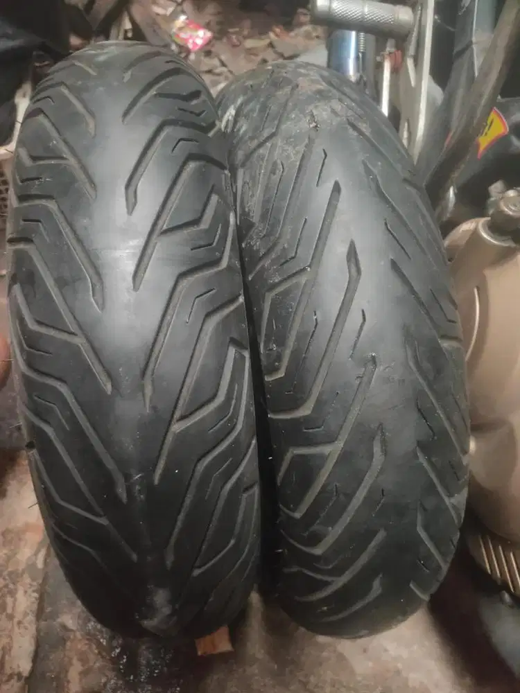 Dijual Vel + ban vespa matic