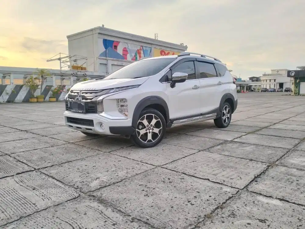 Mitsubishi Xpander Cross Premium 1.5 Metic 2021