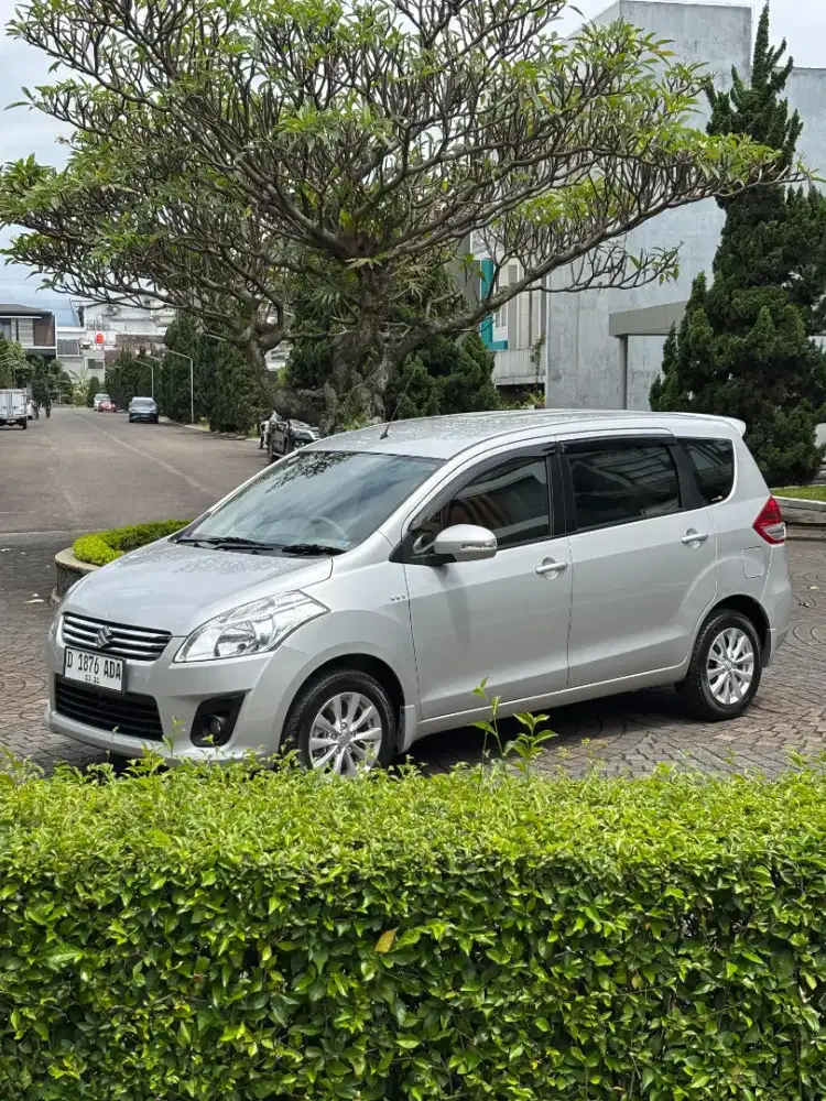SUZUKI ERTIGA GX MT 2015 LOW KM ISTIMEWA
