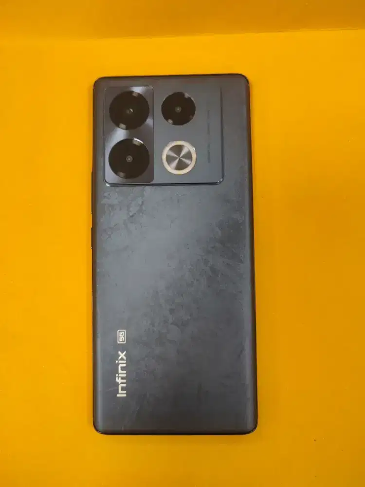 Infinix Note 40 Pro 5G 8/256gb Second Layar Lengkung Bisa TT