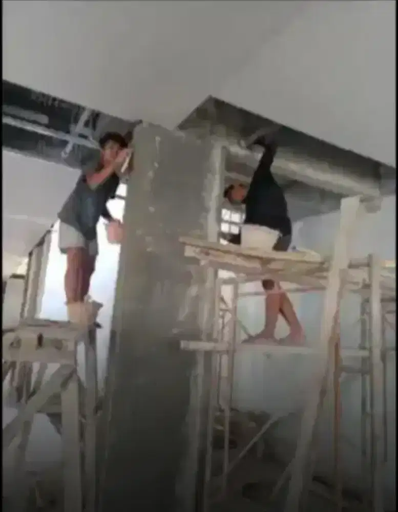 Tukang harian/borongan