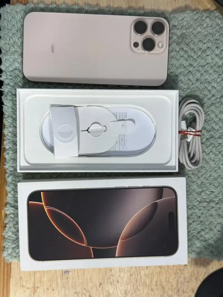 Second Iphone 16 promax 256 Garansi Ibox Like New