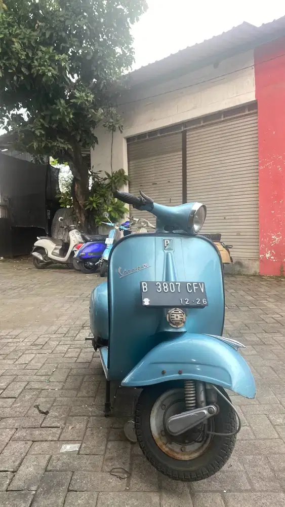 Vespa VBB 1965 Surat Lengkap Mesin Sehat