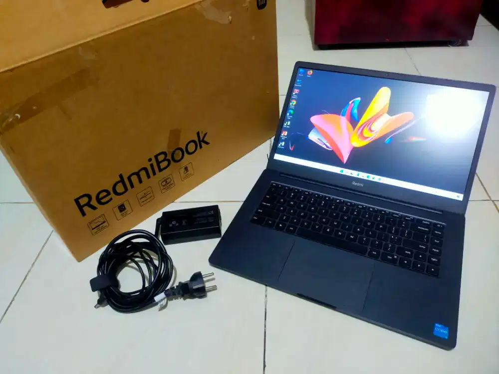 Dijual laptop Redmibook Intel I3 gen 11 Ram 8GB DDR4 SSD 256GB Win 11
