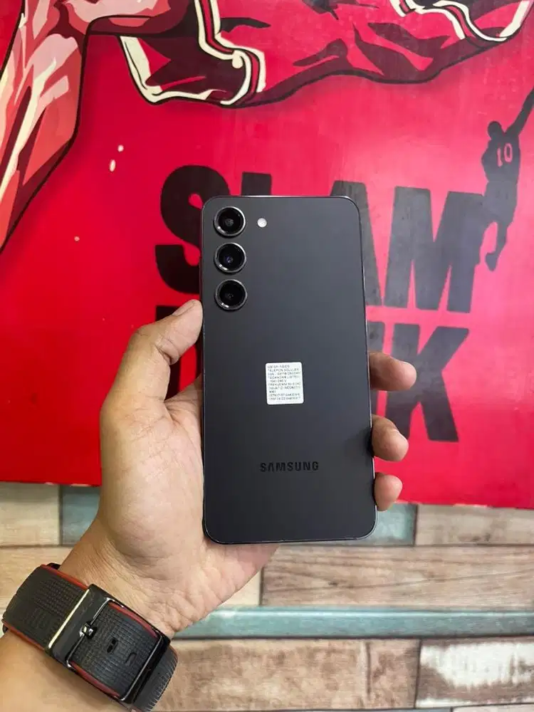 samsung s23 5G 8/256gb