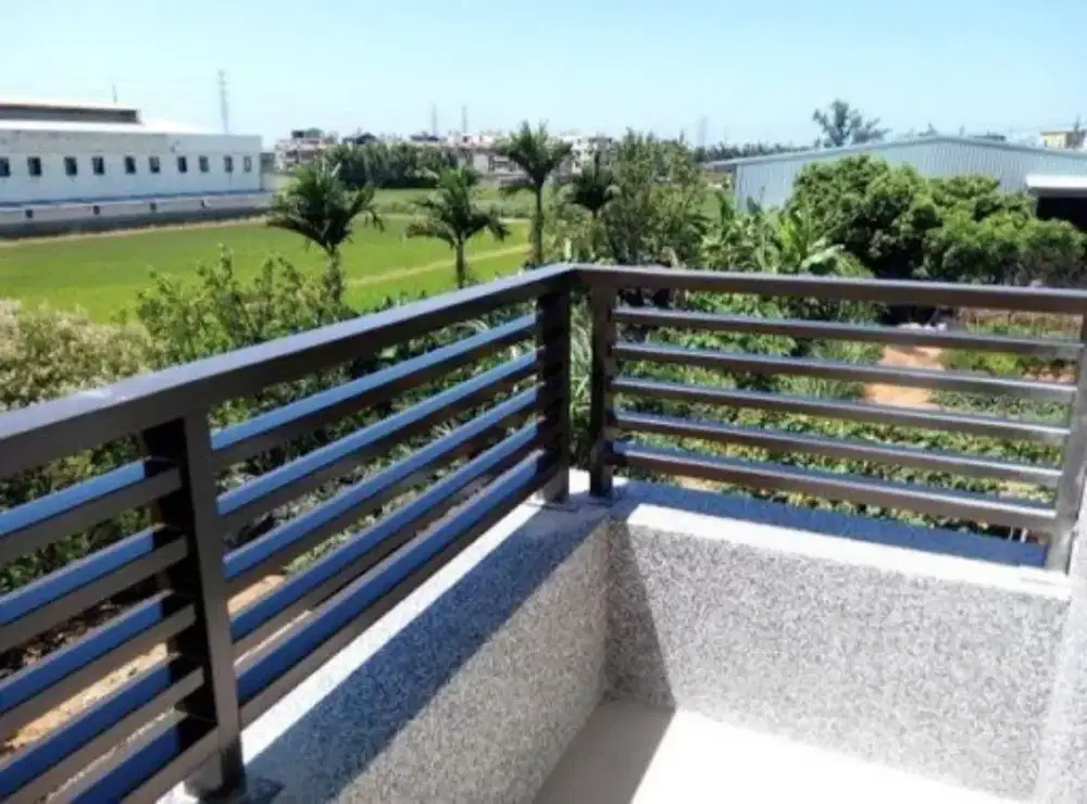 balkon minimalis berkualitas  free pengukuran dan survei sejabodetabek