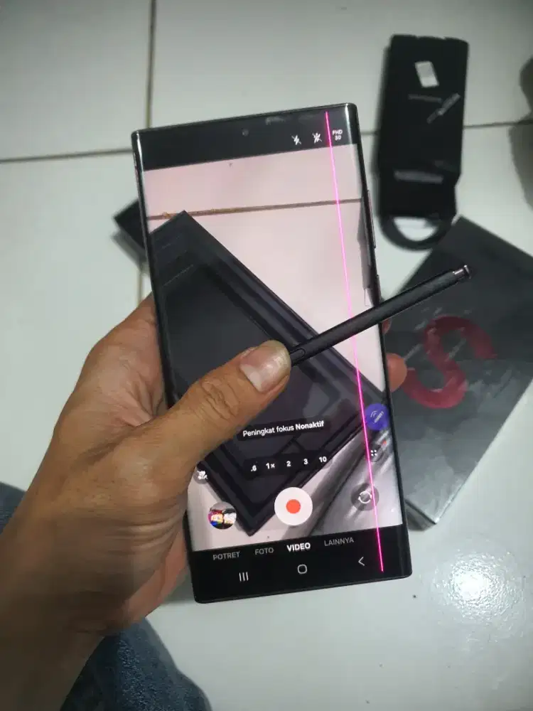 Samsung S22 Ultra Garis