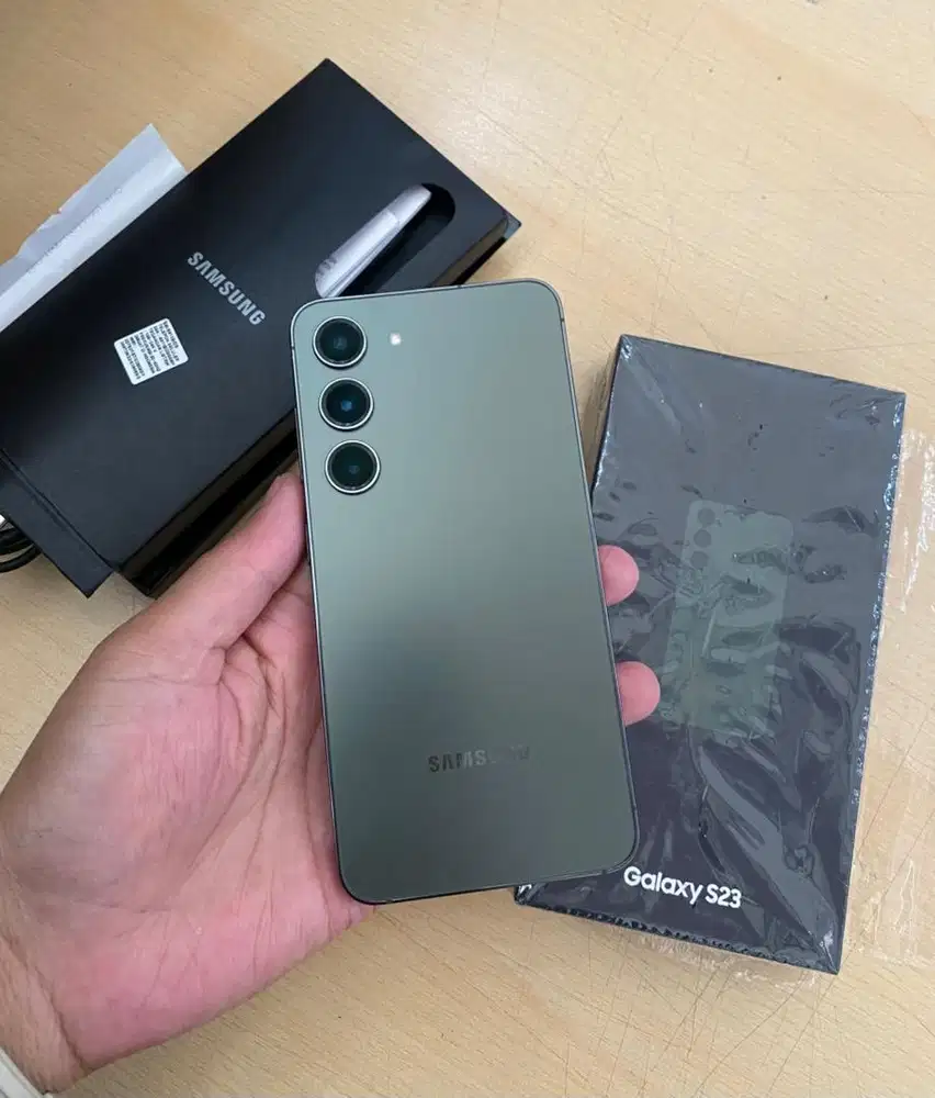 Samsung Galaxy S23 8/256 GB Second Sein Original Mulus