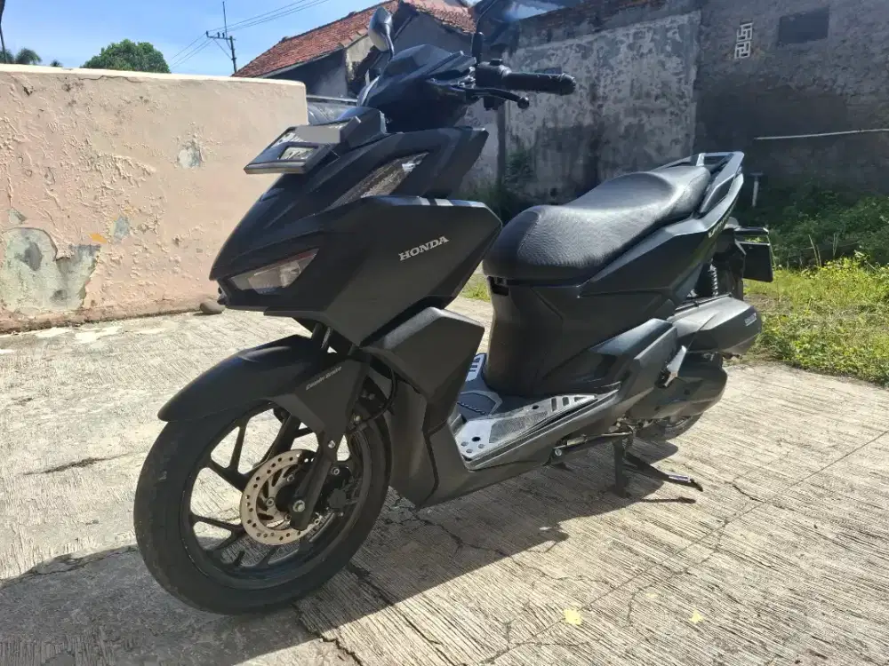 Honda Vario 160 CBS Tahun 2023 Hitam