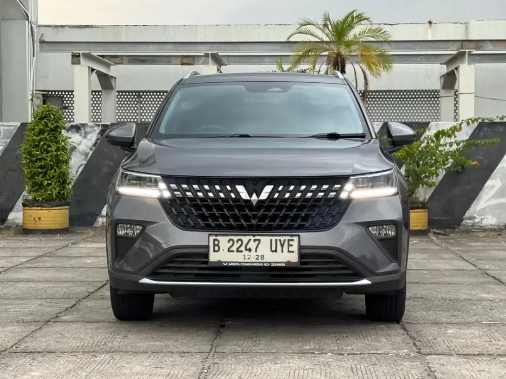 Wuling Alvez ex sunroof 1.5 matic tahun 2023