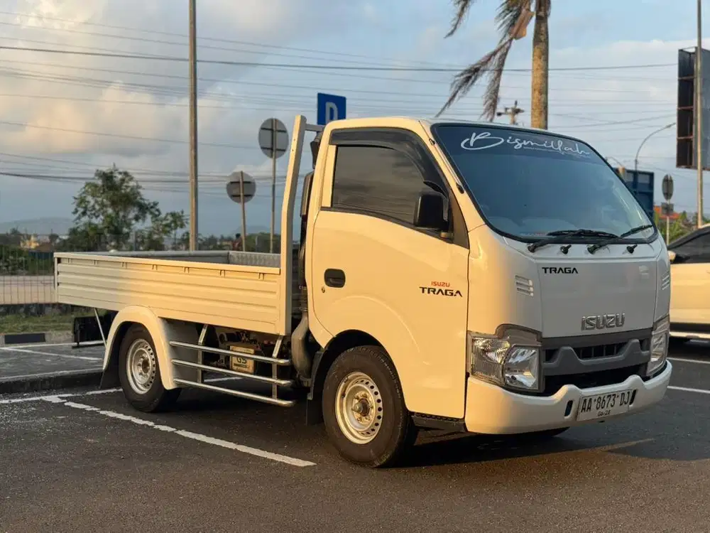 Isuzu Traga 2023