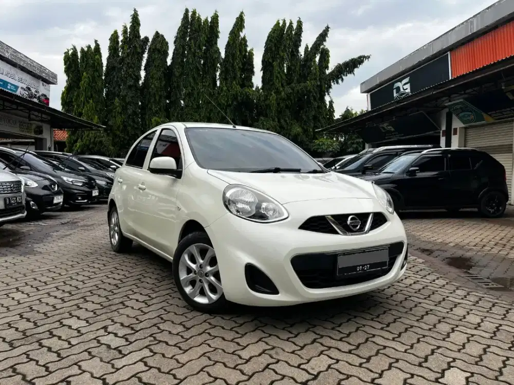 5JT NISSAN MARCH 2015 AT WHITE EDITION RARE ITEM !!