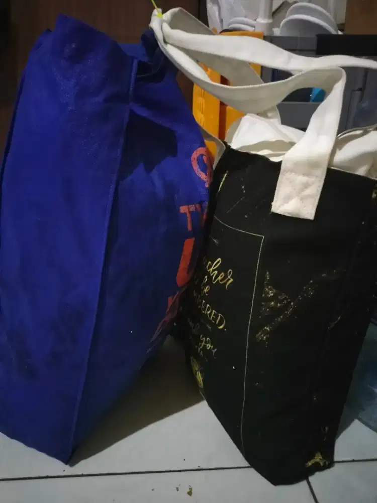 BACA DETAIL: Free baju, tas sepatu cewek