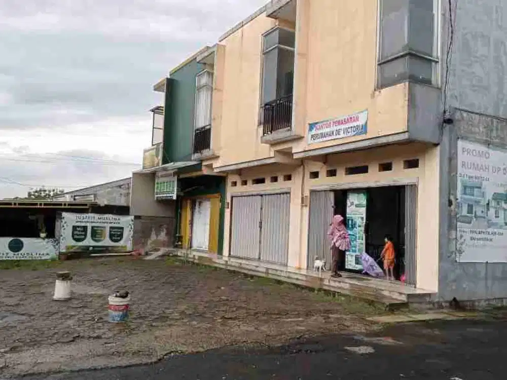 Dijual Ruko Lokasi Strategis Cocok untuk investasi maupun usaha dengan lokasi yang terus berkembang di Cibinong