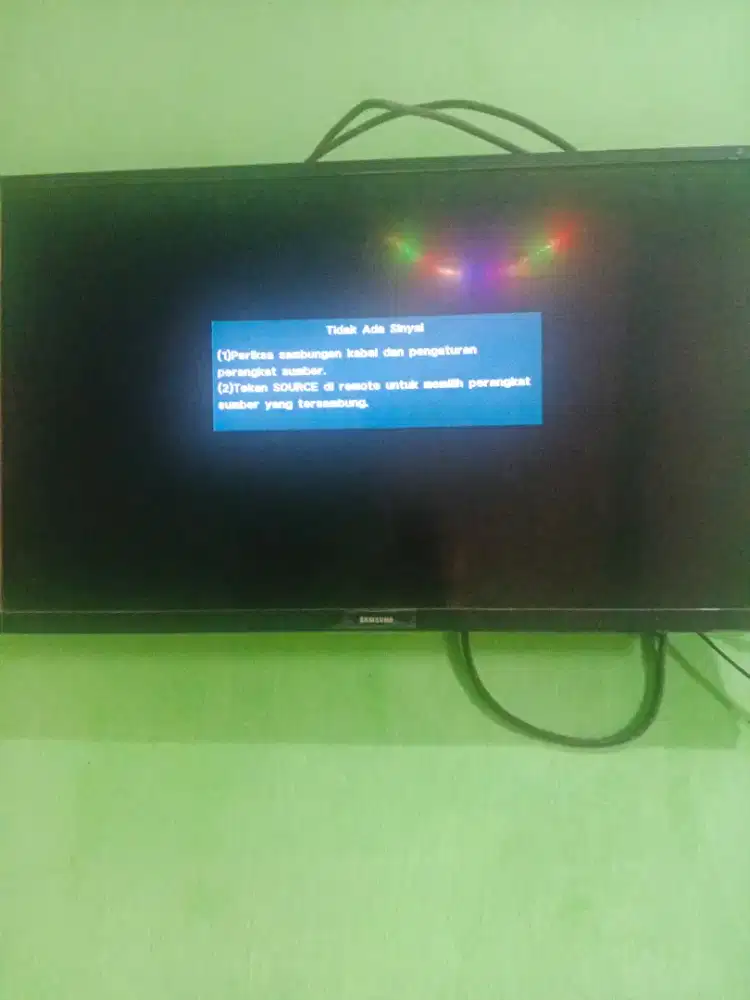 Dijual tv Samsung 29 inchi beserta breket
