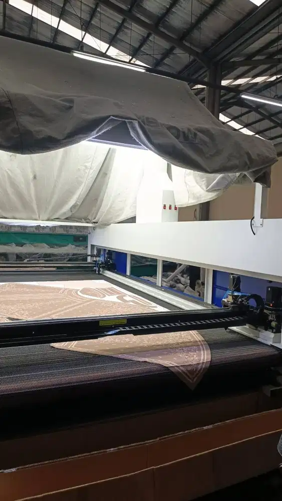 LOWONGAN KERJA OPERATOR MESIN LASER