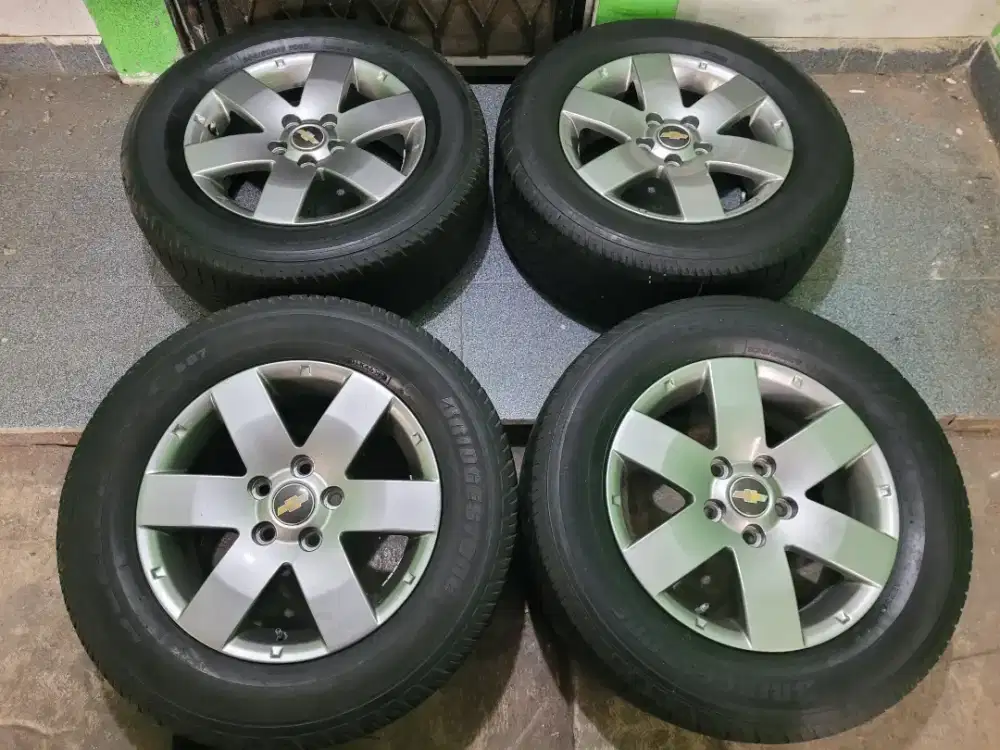 Velg chevrolet captiva R16 paket ban bisa innova terios rush xtrail