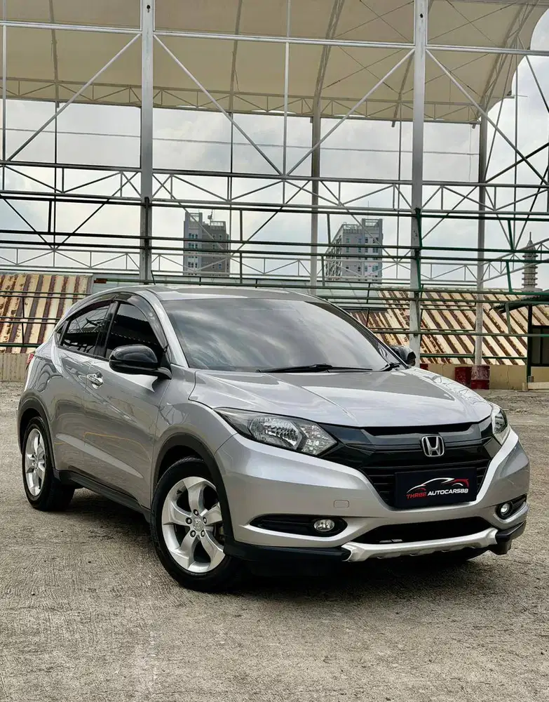 Antik! Honda HRV E CVT Automatic 2016 Low KM Record Full