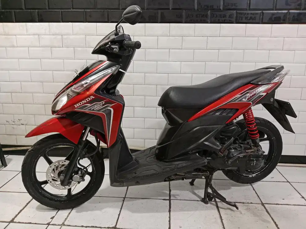 Tinggal gas Honda Vario techno tahun 2011
