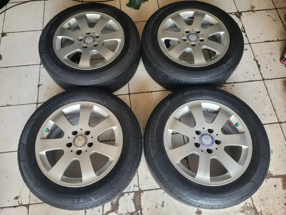 Velg mercy C200 R16 original paket ban second bisa tt
