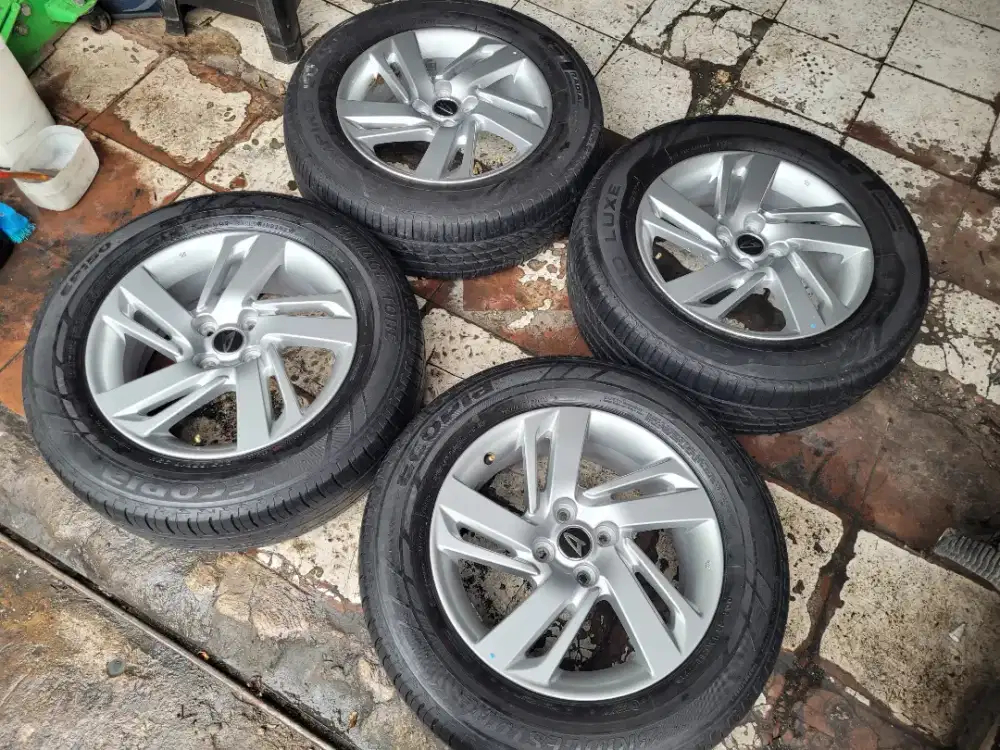 Velg original raize R16 paket ban bisa vios yaris calya sigra sirion