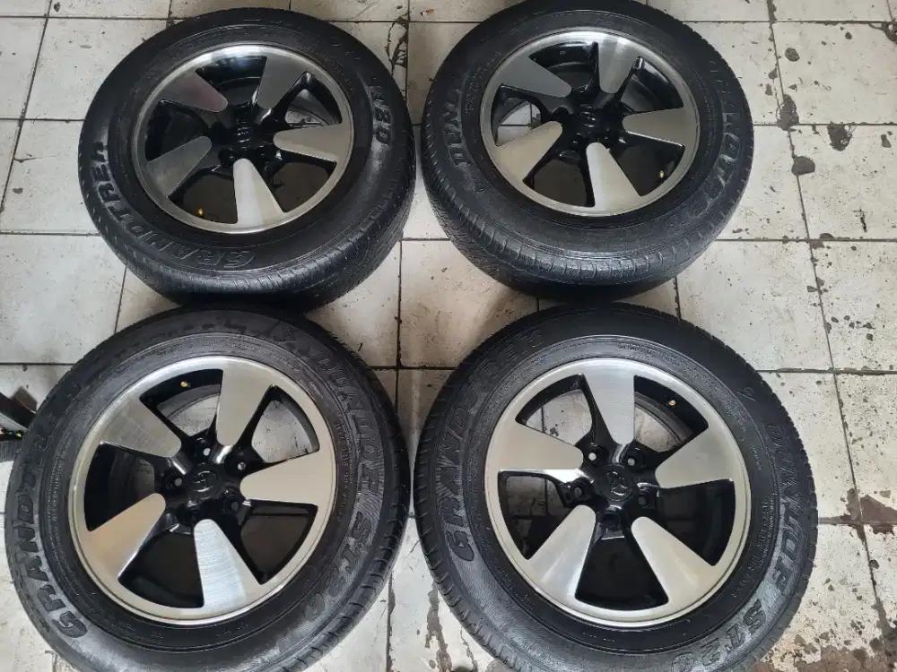 Velg toyota rush R16 original paket ban bisa innova terios apv luxio