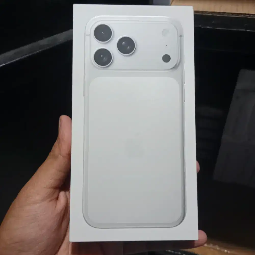 Iphone 17 Promax 256GB Silver Segel Garansi iBox