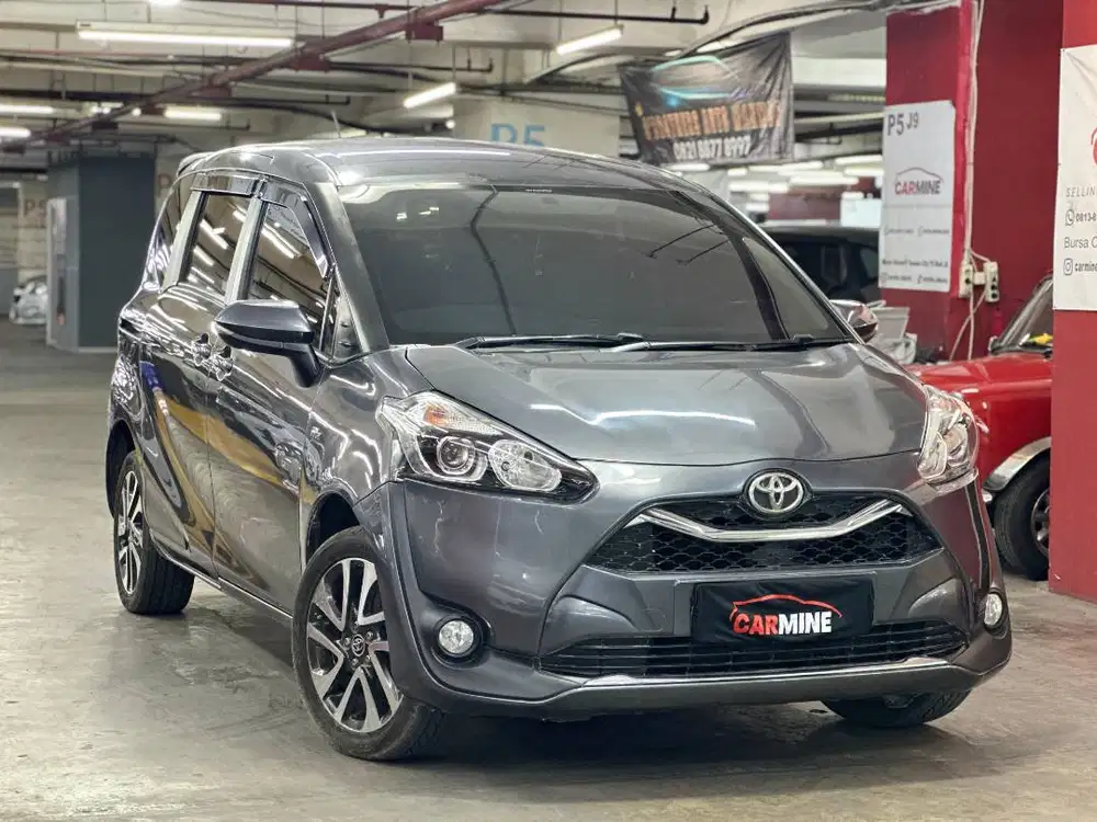 TOYOTA SIENTA V 1.5 FACELIFT 2019