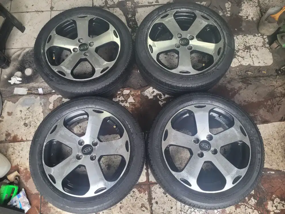 Velg kia Rio R16 original paket ban second 4pcs terima tt