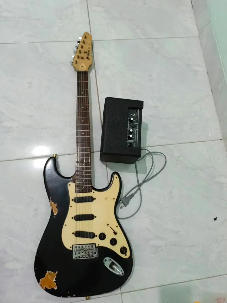 sepaket Gitar + Ampli