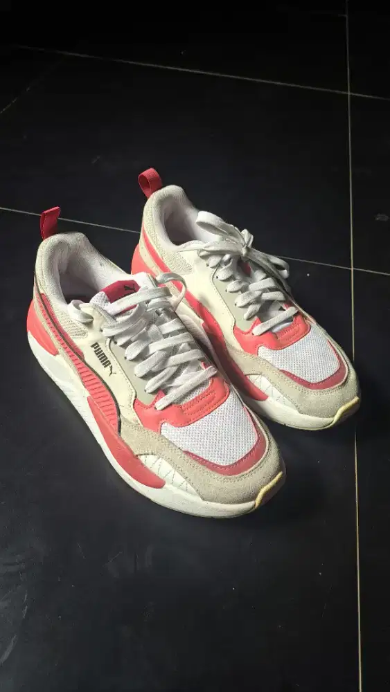 Sepatu Puma & New Balance