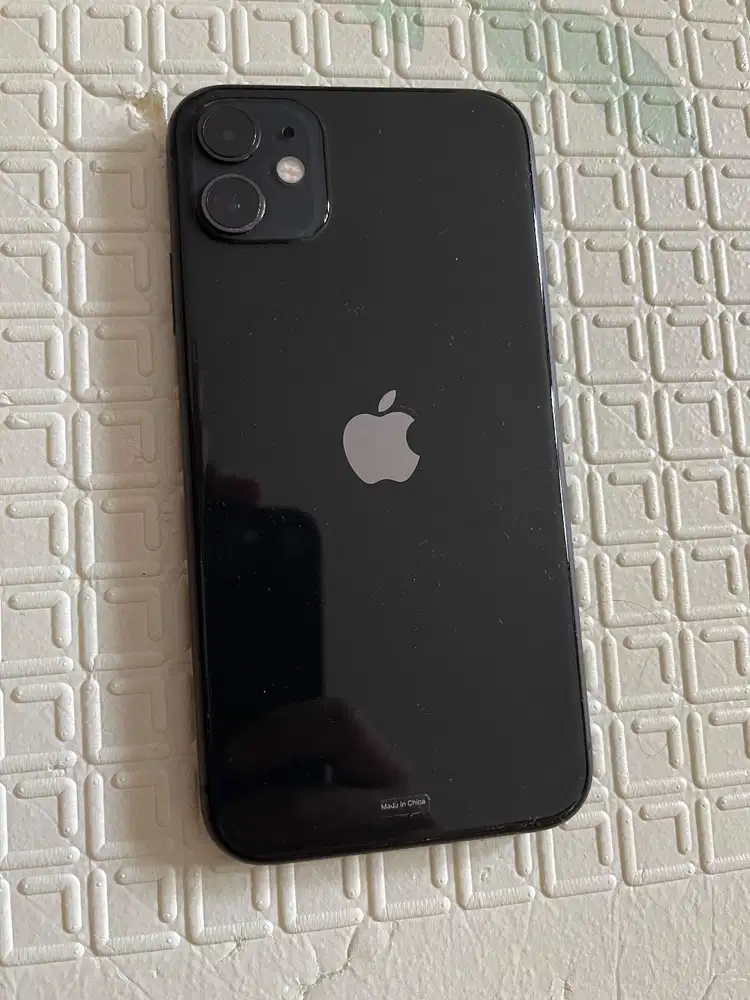 Iphone 11 second like a new 64 ibox