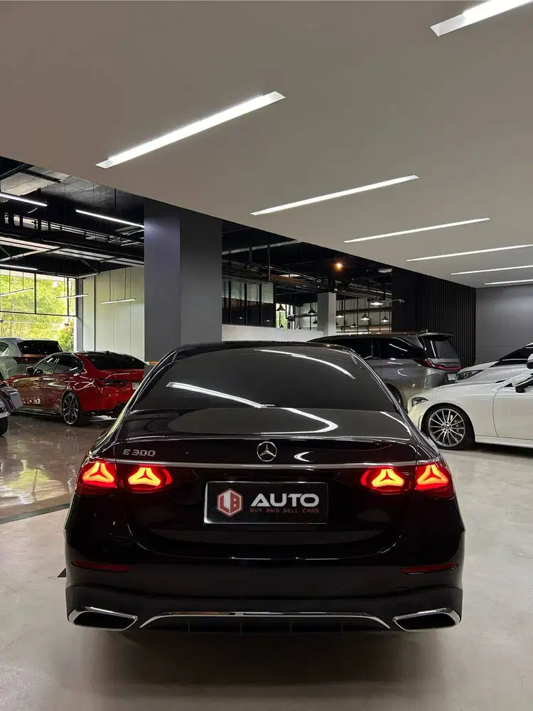 Mercedes-Benz E300 AMG 2025 New Model Hitam Km4rb B27AMR Nik 2024