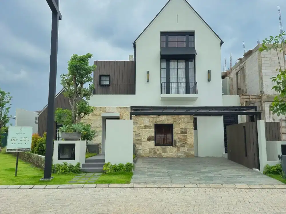 DIJUAL RUMAH BARU HIGH SPEK DIAN ISTANA, SURABAYA BARAT