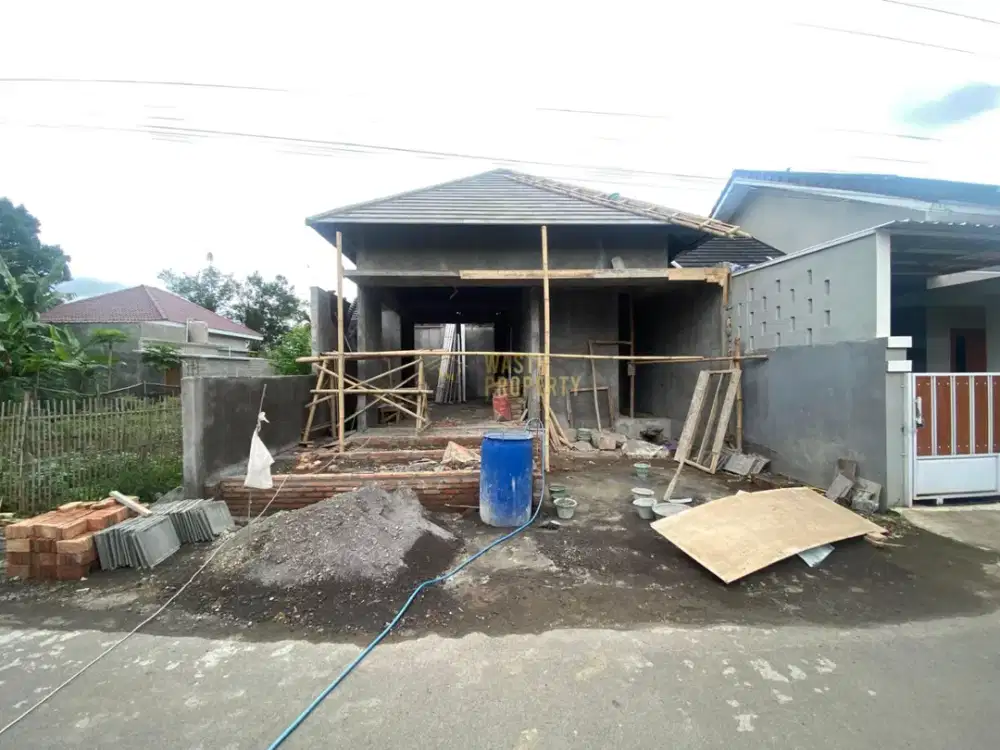 DIJUAL RUMAH BARU 600 JUTAAN FREE KITCHEN SET & KOMPOR TANAM DI MARGOLUWIH SEYEGAN SLEMAN