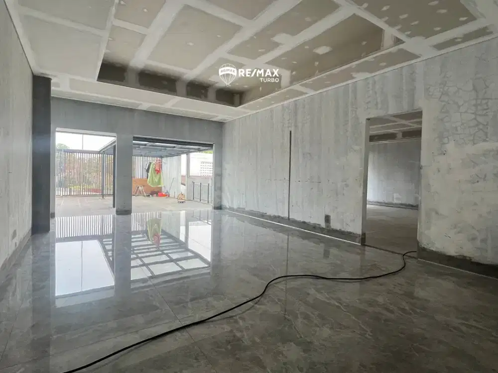 Di Jual Rumah Mewah brandnew 2 Lantai Di Cinere Selatannya Jakarta