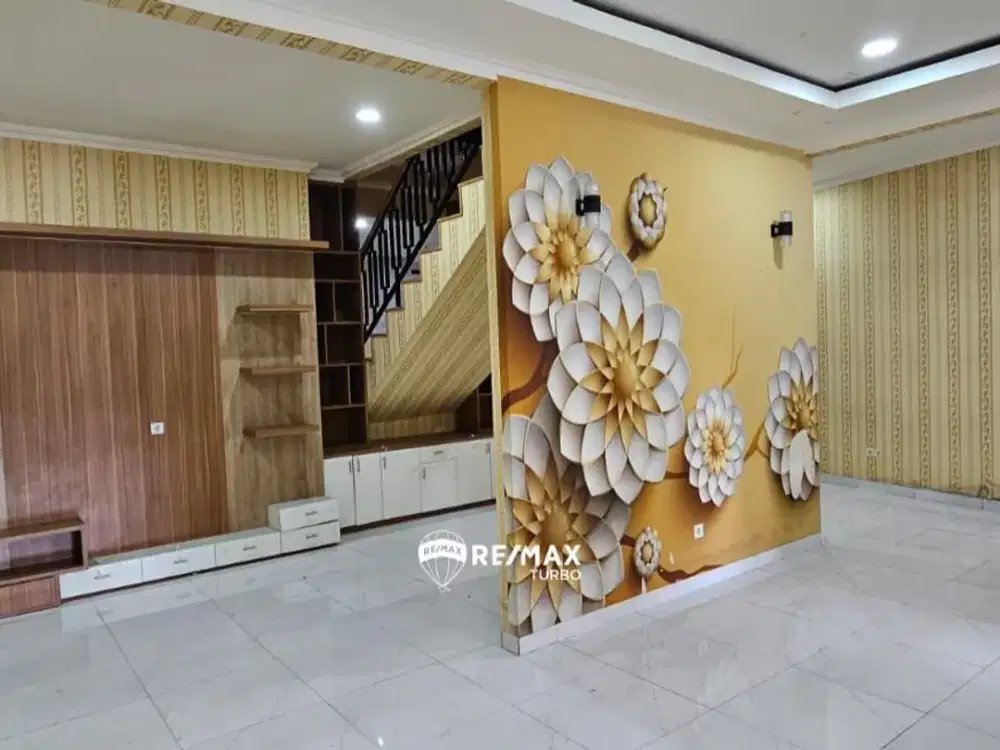 Di Jual Murah Rumah di Jl. Mekarsari raya, Depok