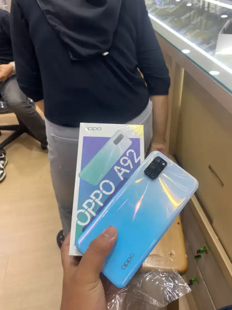Oppo A92 8/128 lengkap
