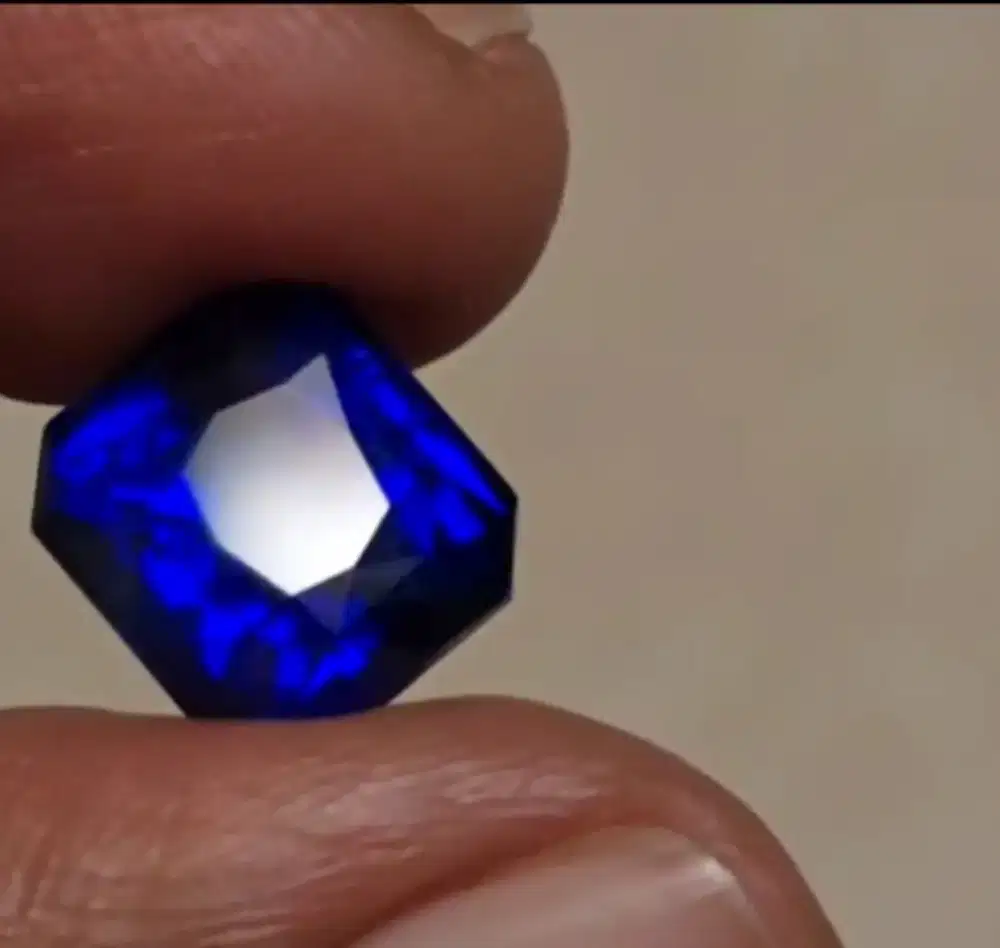 sapir blue warna vivid royal blue