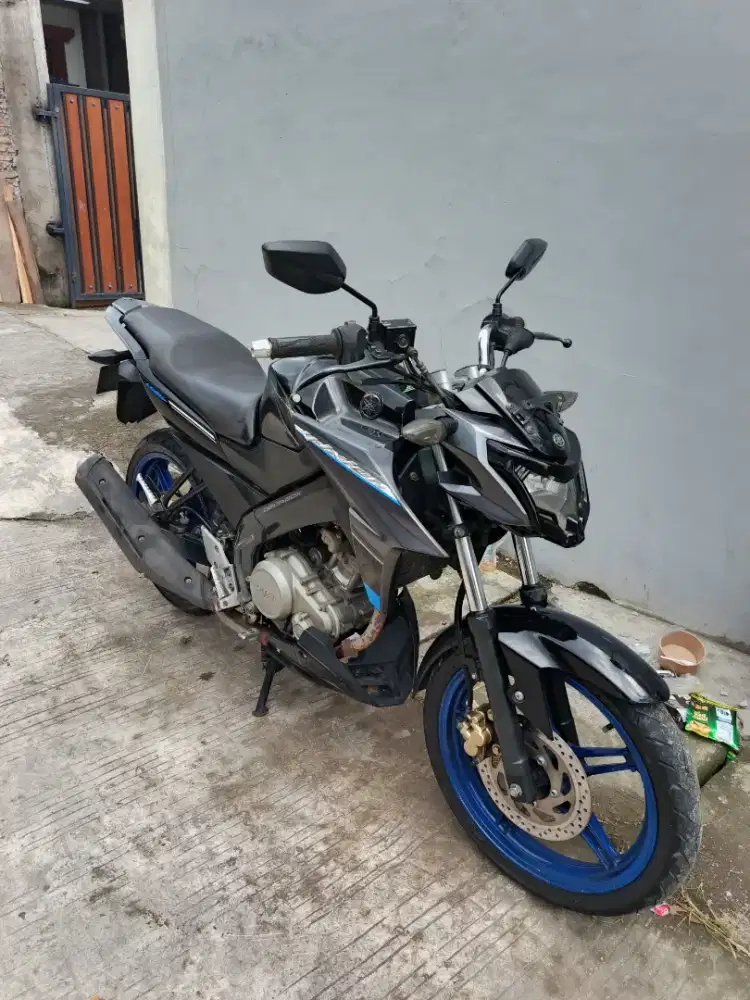 Vixion new advance 2016