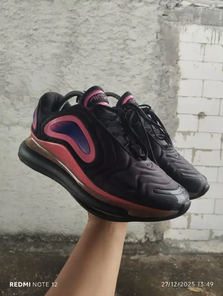 SEPATU NIKE AIR MAX 720 SECOND