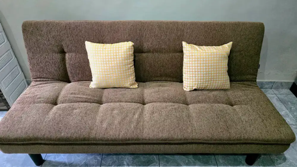 Dijual_Sofa Bed Informa - Baru buka dus