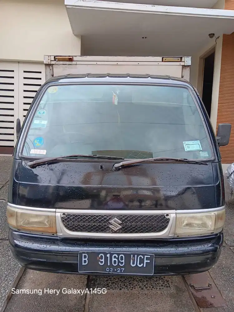 Dijual Mobil Box Suzuki ST150 Tahun 2012