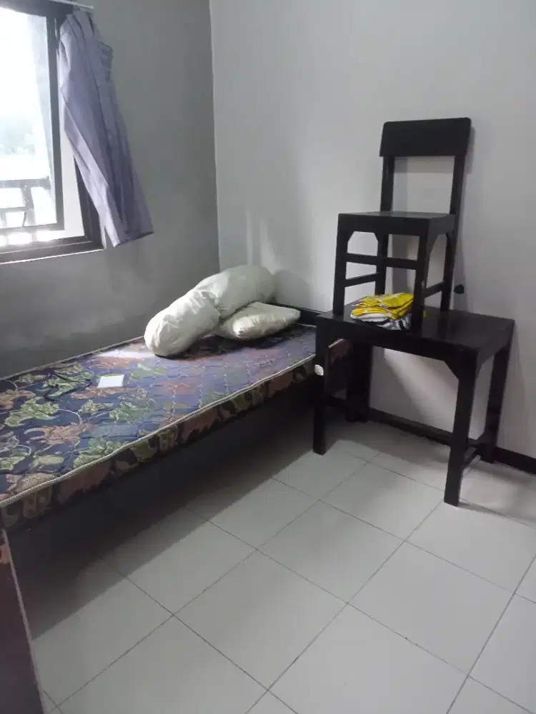 Kost Putri Tembalang