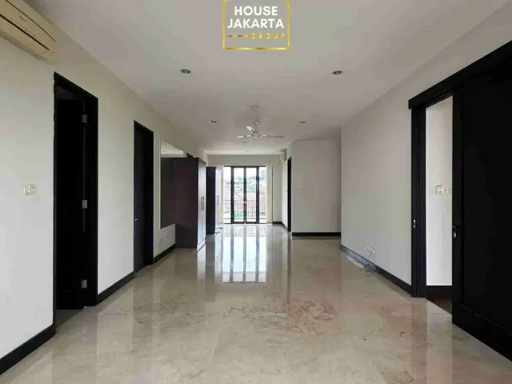 runah dalam cluster gandaria 500m ke stasiun MRT Cipete ,jakarta selatan