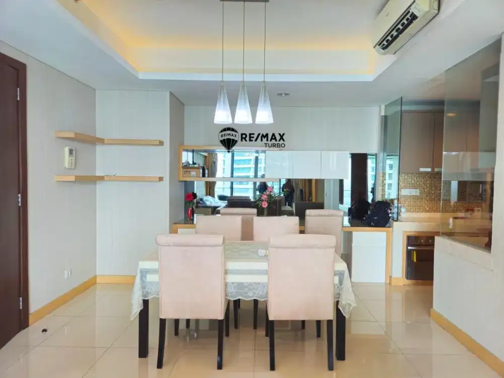 DiJual Apartment and Residence St Moritz Tower Ambasador Jakarta Barat