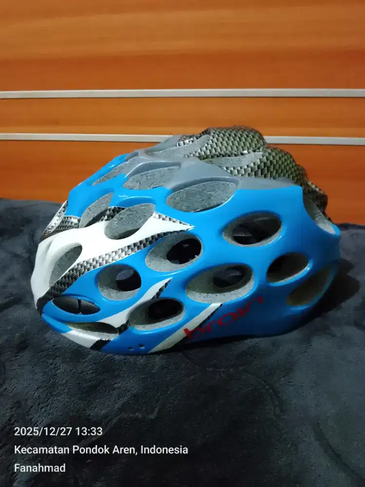 Helm sepeda brain size M/L